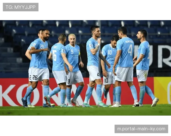 墨尔本城跑动距离优势明显 持续施压拖垮对手防线