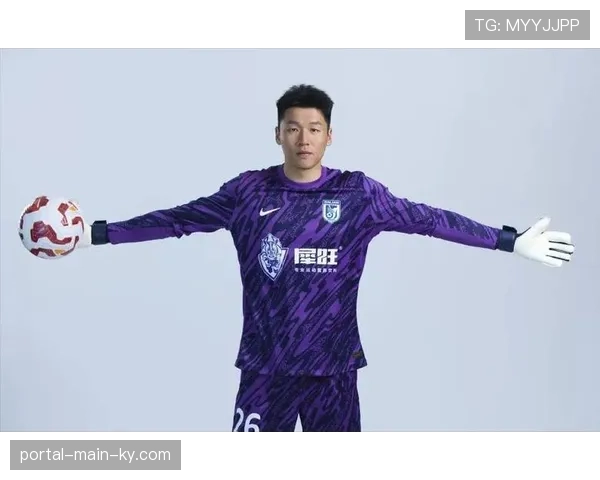 大连英博战术调整:从主动进攻转为防守反击实现三连胜 大连英博战术调整:从主动进攻转为防守反击实现三连胜